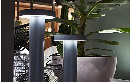 Tesla PT4 Small Anthracite Outdoor Floor Lamp