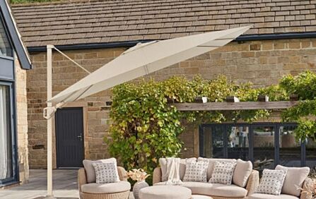 Platinum Challenger T2 2.6 x 3.5 Champagne/Sandstone Parasol With Venezia 90kg Base And 30kg Add On Weight