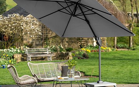 Pacific Lifestyle Voyager T2 2.7mt Free Arm Parasol Luna Grey With 90kg Wheeled Base Pacific Lifestyle Voyager T2 2.7mt Free Arm Parasol Luna Grey With 90kg Wheeled Base