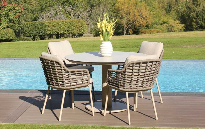 4 Seasons Outdoor Puglia 4 Seat Round Dining Set