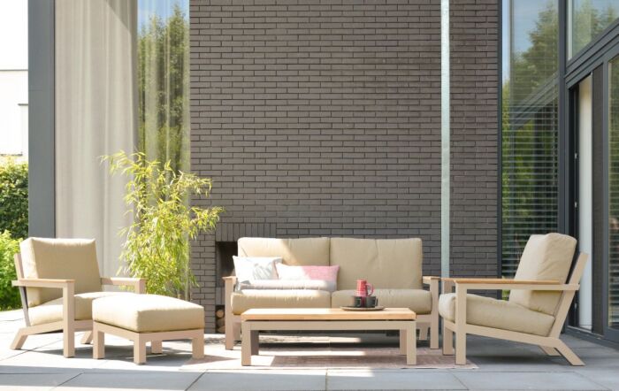 4 Seasons Outdoor Capitol Lounge Chair