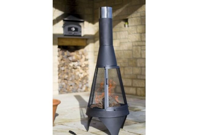 La Hacienda Colorado Steel Chimenea with Mesh Doors-Medium