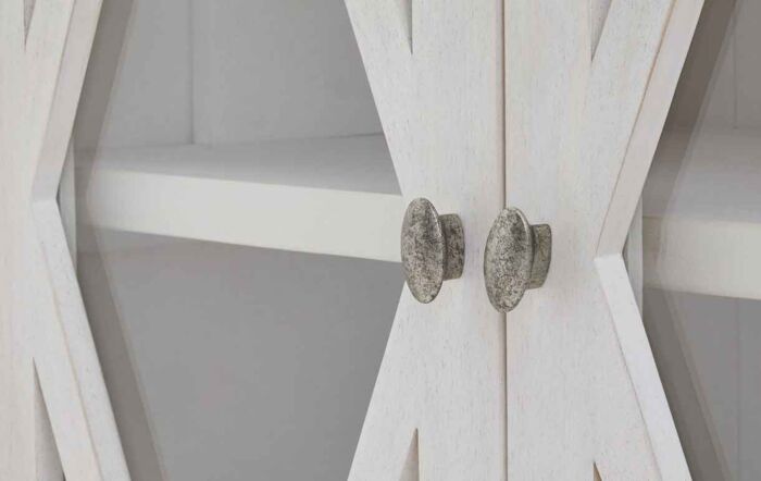 Hill Interiors Stamford Plank 2 Door Sideboard Hill Interiors Stamford Plank 2 Door Sideboard