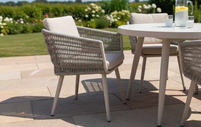 JB Furniture Exclusive Seychelles 4 Seat Round Garden Dining Set with Parasol & Base - Latte