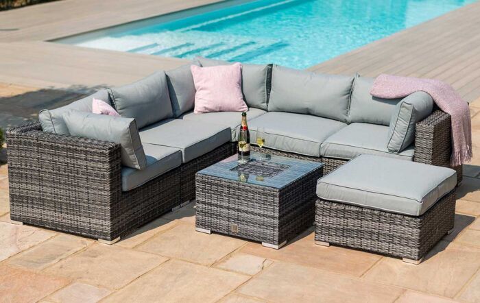 Maze corner shop sofa
