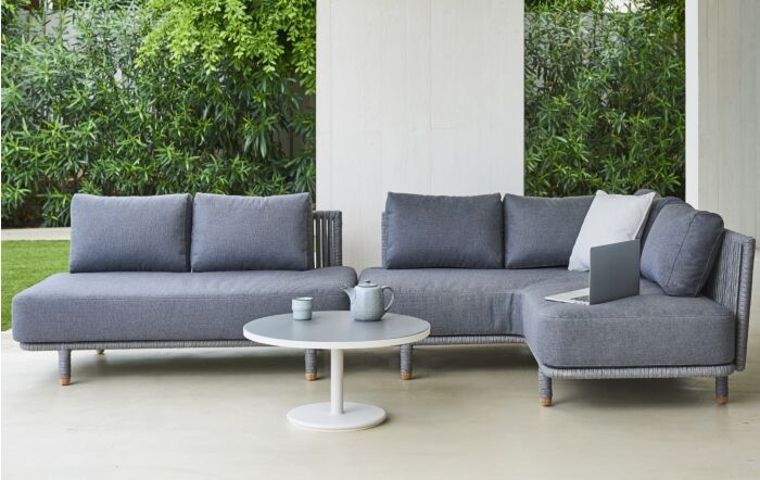 Available with open sides/no arms