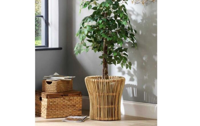 Set of 2 Rattan Plant Baskets
