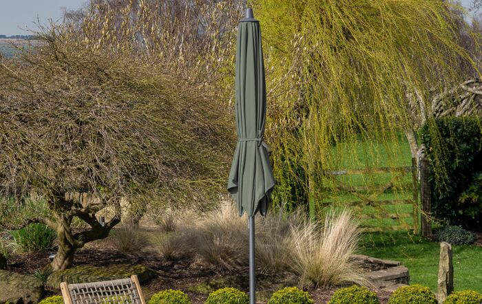 Pacific Lifestyle 2.5m Round Parasol - Olive
