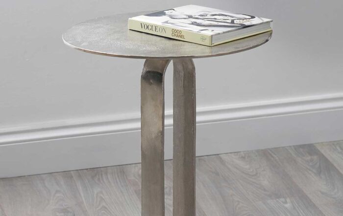 Pacific Lifestyle Zaneta Shiny Silver Metal Table