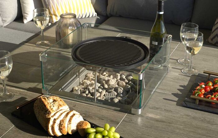 Bespoke griddle available separately