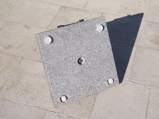 Granite parasol base